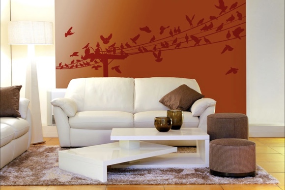 Vögel auf Strommast